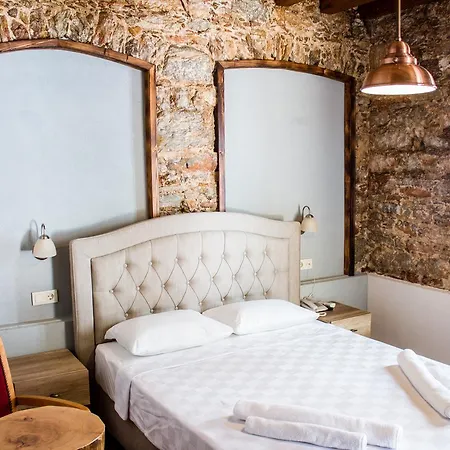 ホテル Petra Butik 2*